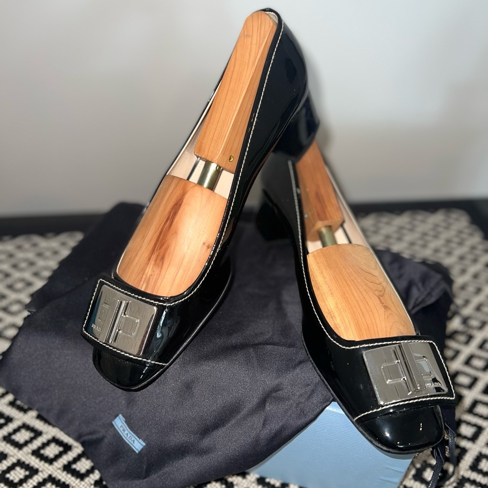 PRADA WOMAN SHOES